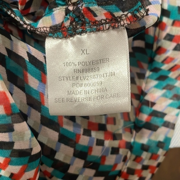 Olive & Oak Women’s Tunic Red & Green Sheer Geometric Contemporary Bohemian - Picture 8 of 12